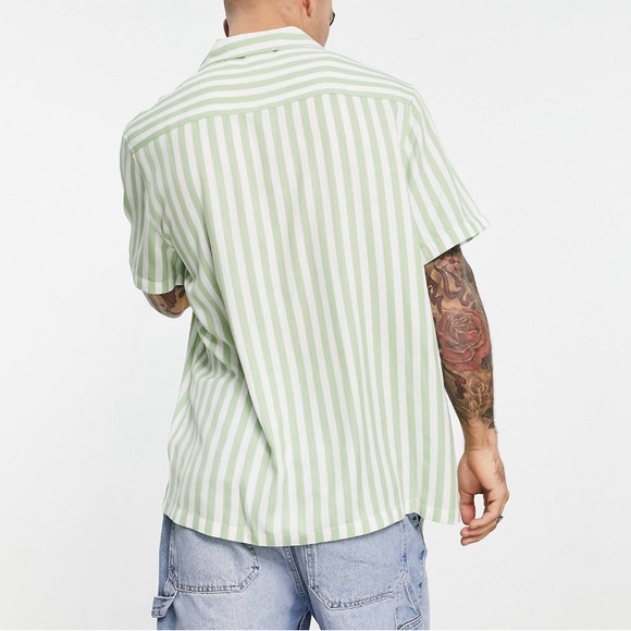 ASOS Camp Shirt Green Stripe Medium Long - Picture 2 of 8